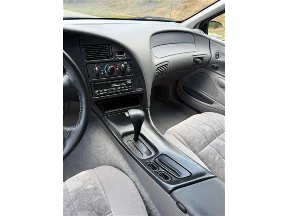 1996 Ford Thunderbird 10th Gen - Image 5 of 22