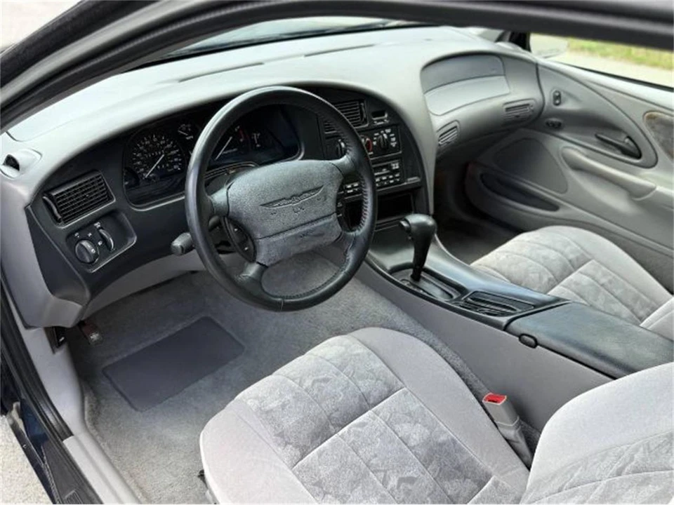 1996 Ford Thunderbird 10th Gen - Image 7 of 22