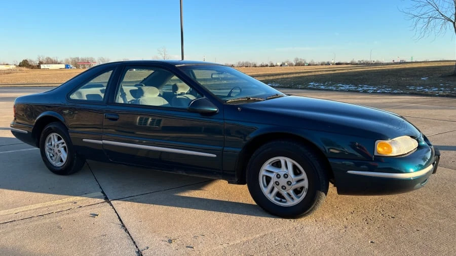 1996 Ford Thunderbird 10th Gen - Image 10 of 10