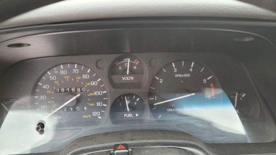 1996 Ford Thunderbird 10th Gen - Image 6 of 13