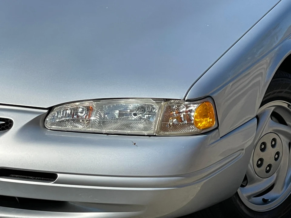 1996 Ford Thunderbird 10th Gen - Image 28 of 31