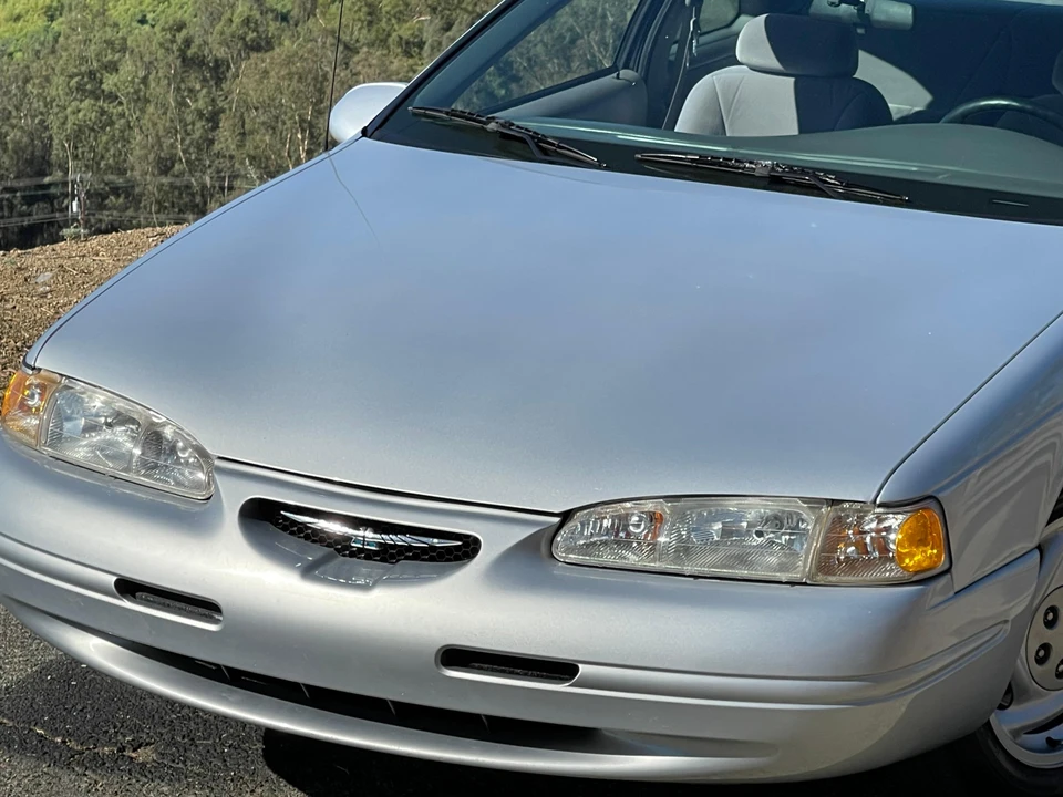 1996 Ford Thunderbird 10th Gen - Image 26 of 31