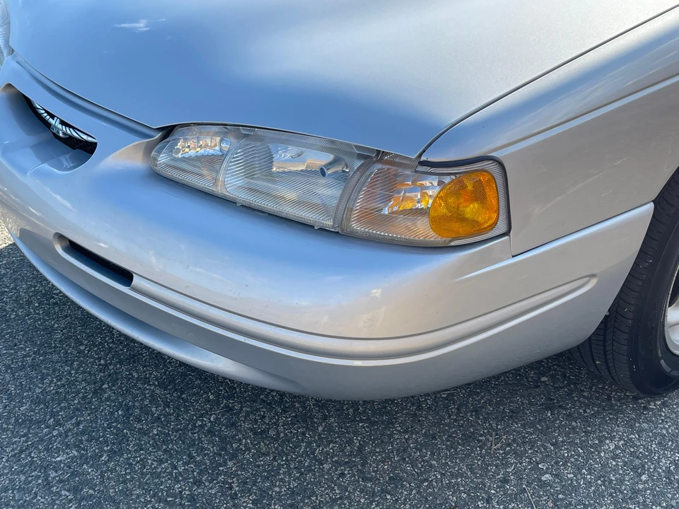 1996 Ford Thunderbird 10th Gen - Image 29 of 31