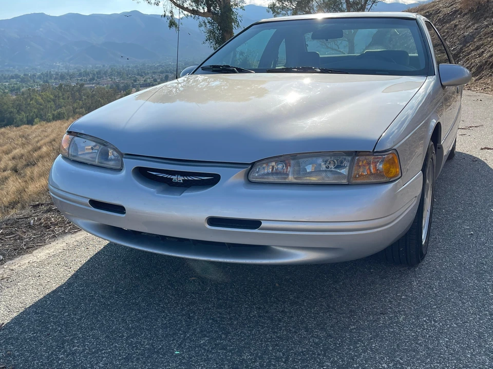 1996 Ford Thunderbird 10th Gen - Image 6 of 31