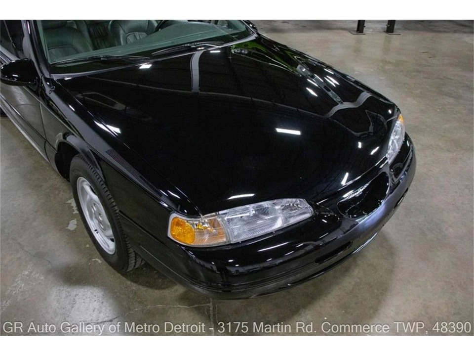 1996 Ford Thunderbird 10th Gen - Image 13 of 31