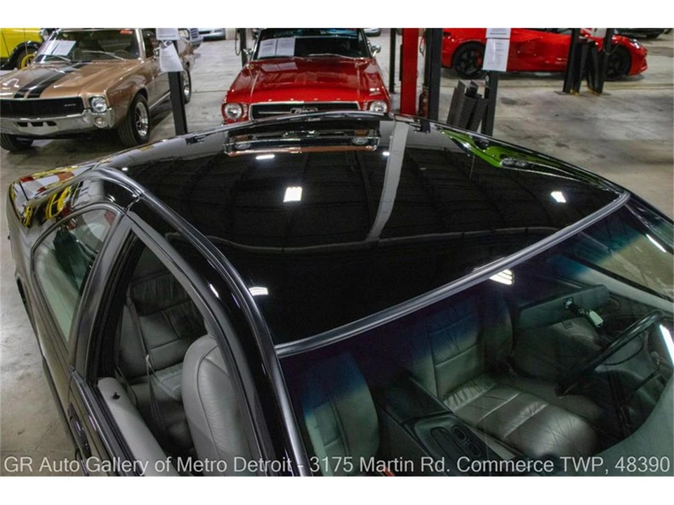 1996 Ford Thunderbird 10th Gen - Image 14 of 31