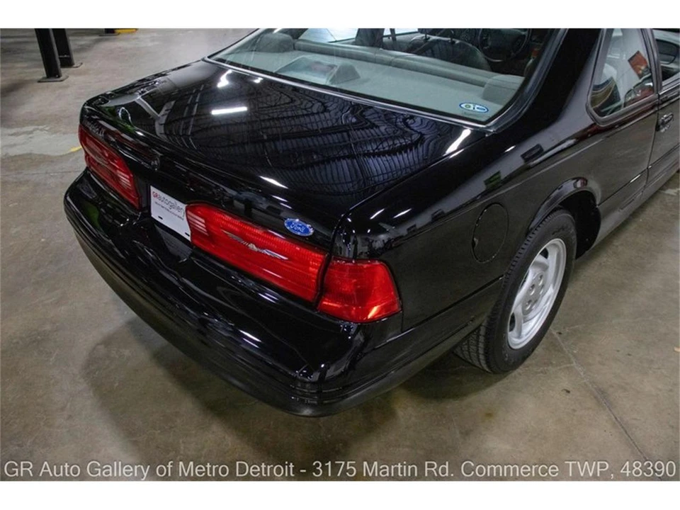 1996 Ford Thunderbird 10th Gen - Image 15 of 31