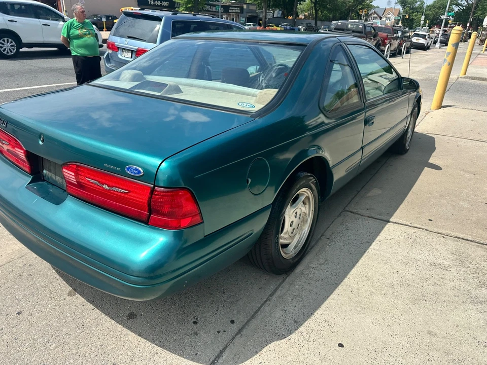 1996 Ford Thunderbird 10th Gen - Image 6 of 21