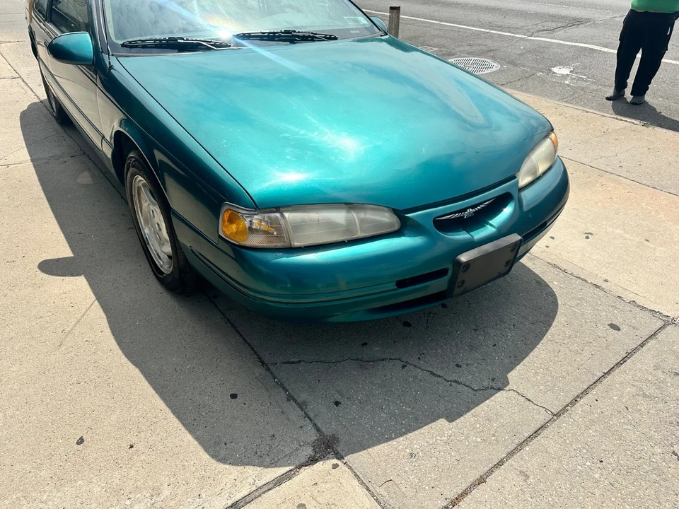 1996 Ford Thunderbird 10th Gen - Image 9 of 21