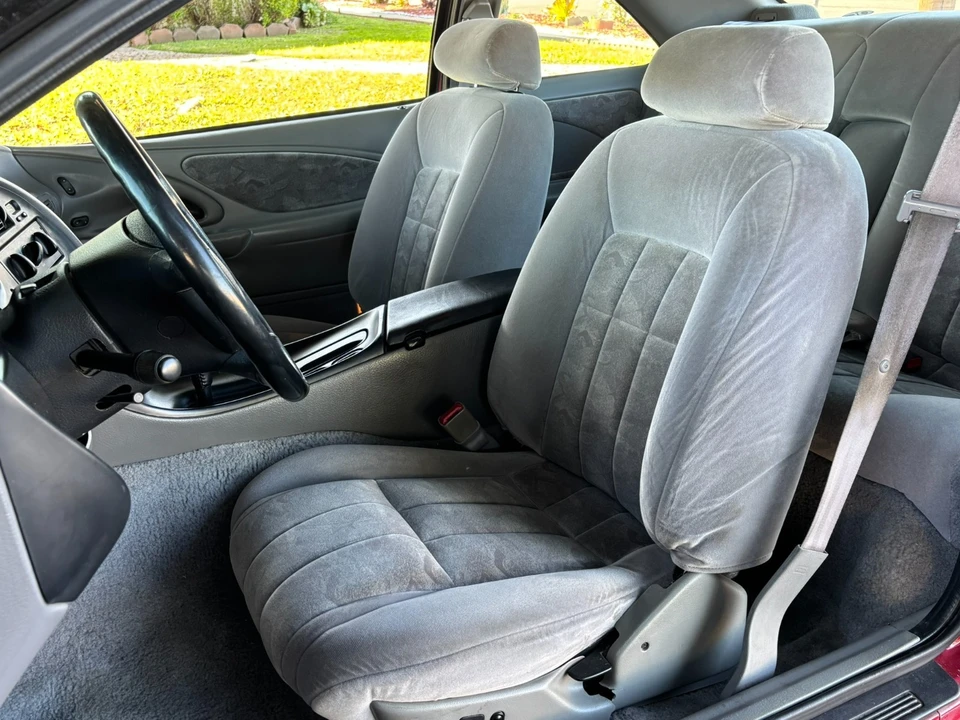 1996 Ford Thunderbird 10th Gen - Image 15 of 20