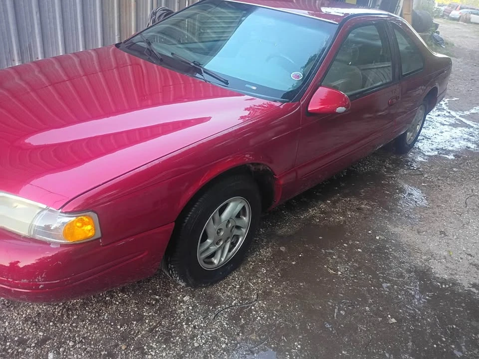 1996 Ford Thunderbird 10th Gen - Image 3 of 5