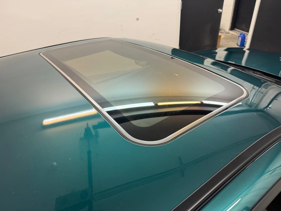 1996 Ford Thunderbird 10th Gen - Image 20 of 21