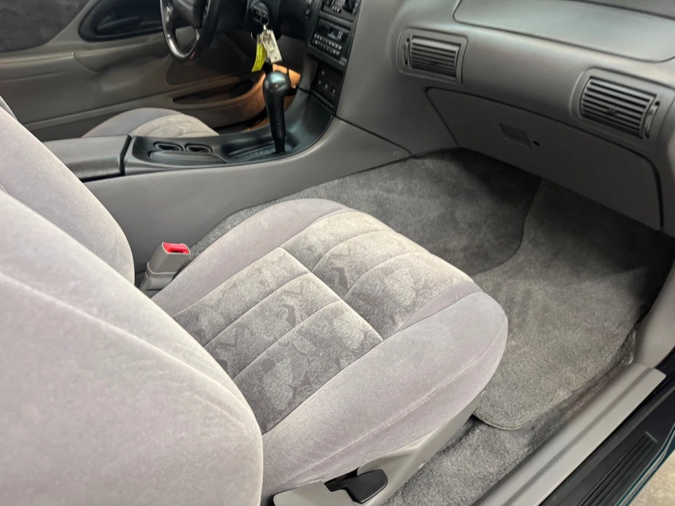 1996 Ford Thunderbird 10th Gen - Image 14 of 21