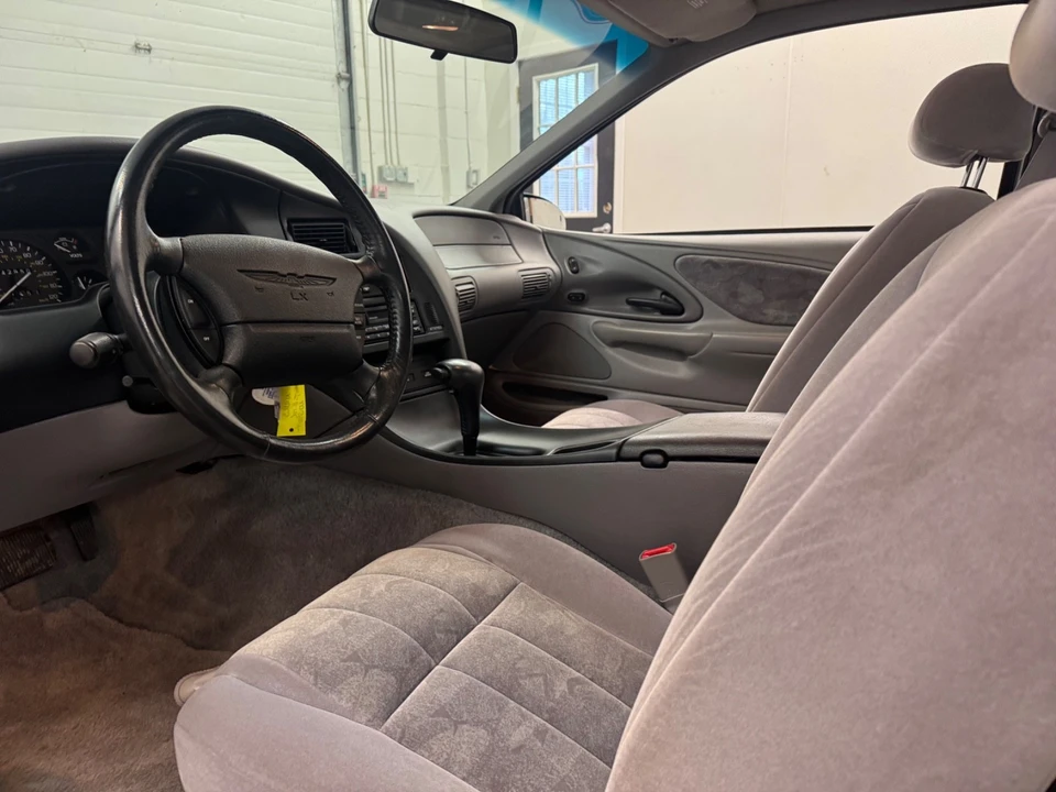 1996 Ford Thunderbird 10th Gen - Image 21 of 21