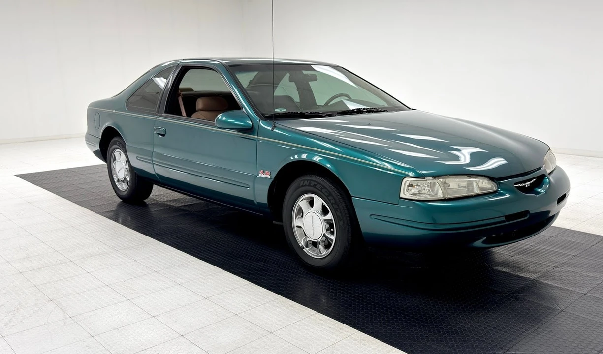 1996 Ford Thunderbird 10th Gen - Image 7 of 21