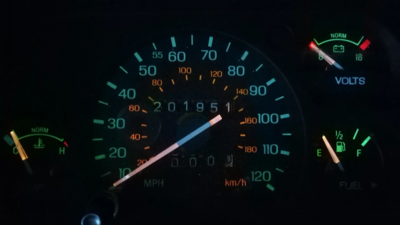 1996 Ford Thunderbird 10th Gen - Image 7 of 21