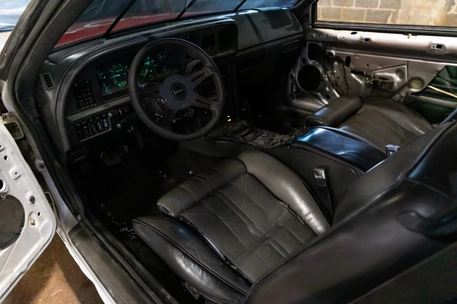 1996 Ford Thunderbird 10th Gen - Image 28 of 31