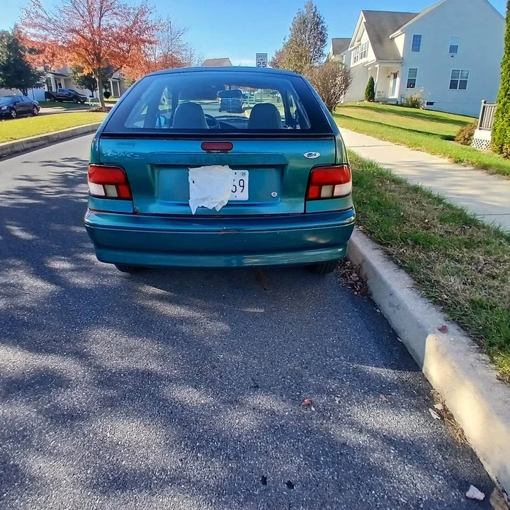 1996 Ford Festiva - Image 2 of 7