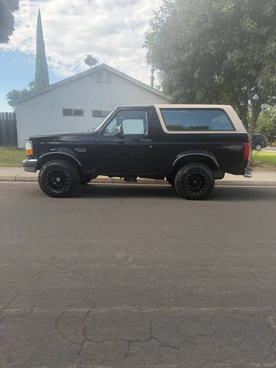 1996 Ford Bronco 5th Gen - Image 4 of 10