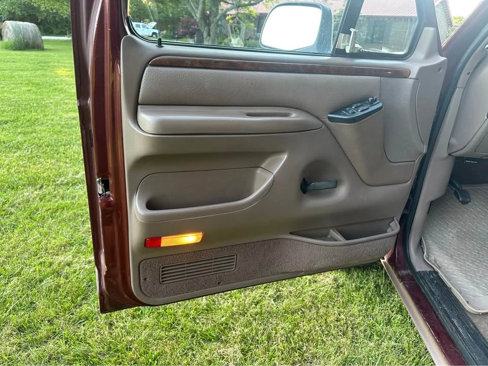 1996 Ford Bronco 5th Gen - Image 11 of 20