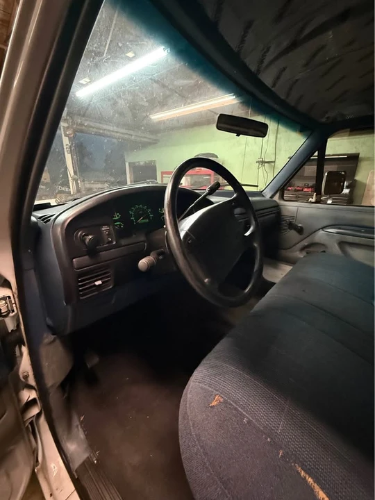 1996 Ford Bronco 5th Gen - Image 7 of 11