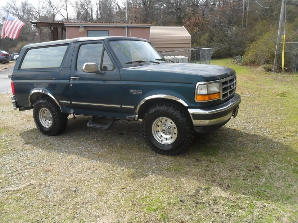 1996 Ford Bronco 5th Gen - Image 6 of 9