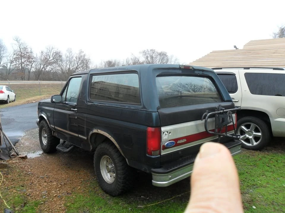 1996 Ford Bronco 5th Gen - Image 7 of 9