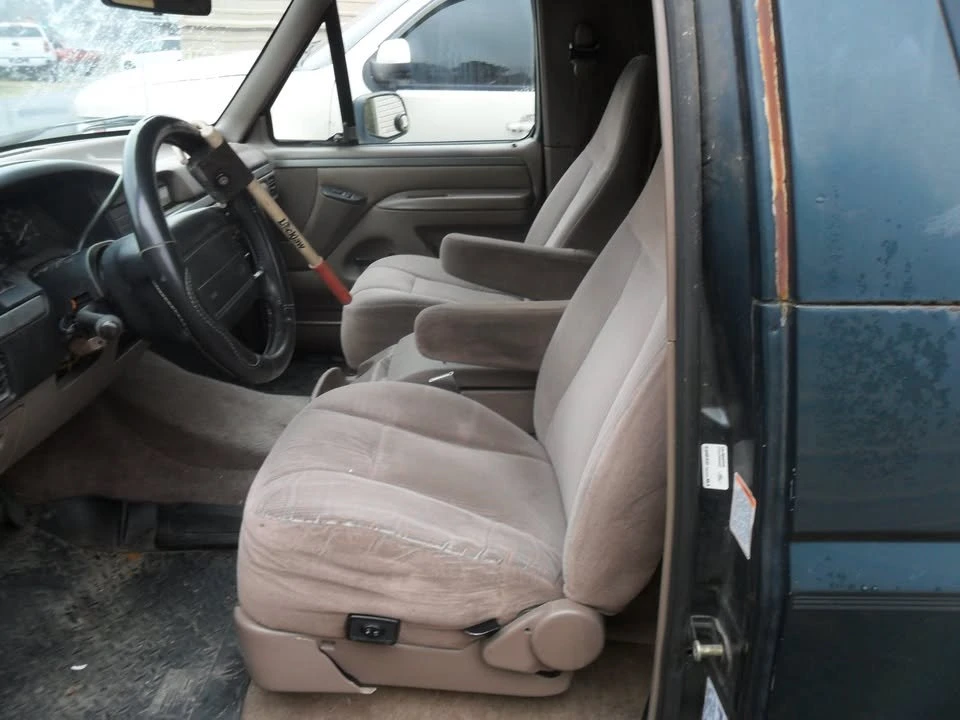 1996 Ford Bronco 5th Gen - Image 8 of 9