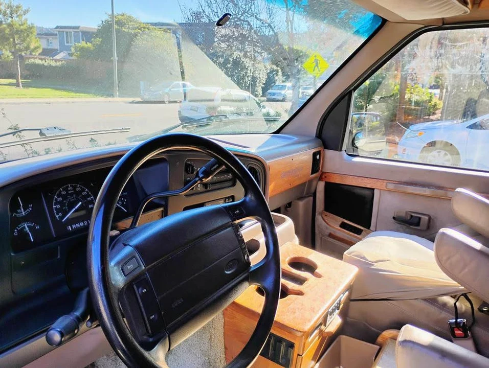 1996 Ford Econoline Van - Image 15 of 15