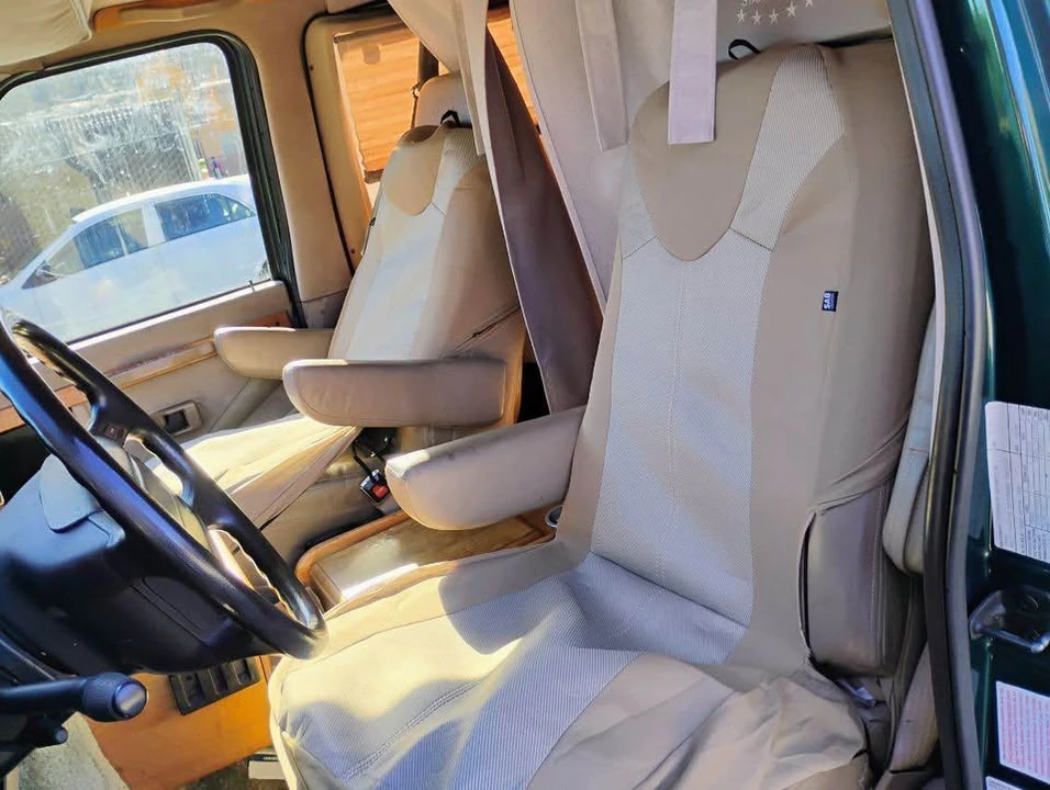 1996 Ford Econoline Van - Image 8 of 15