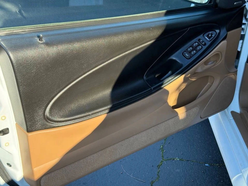 1996 Ford SN95 Mustang - Image 12 of 20