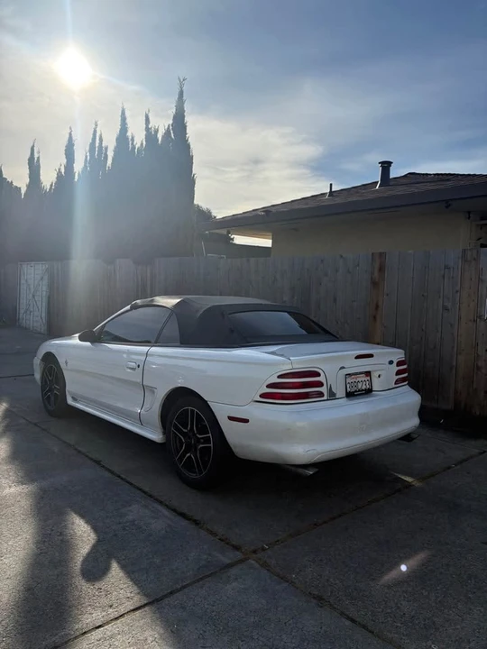 1996 Ford SN95 Mustang - Image 16 of 18