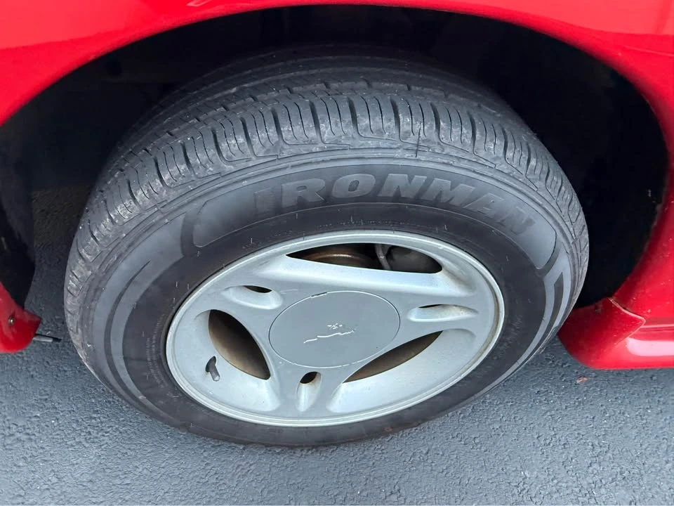 1996 Ford SN95 Mustang - Image 13 of 16
