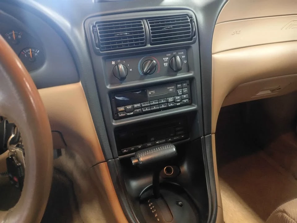 1996 Ford SN95 Mustang - Image 14 of 17
