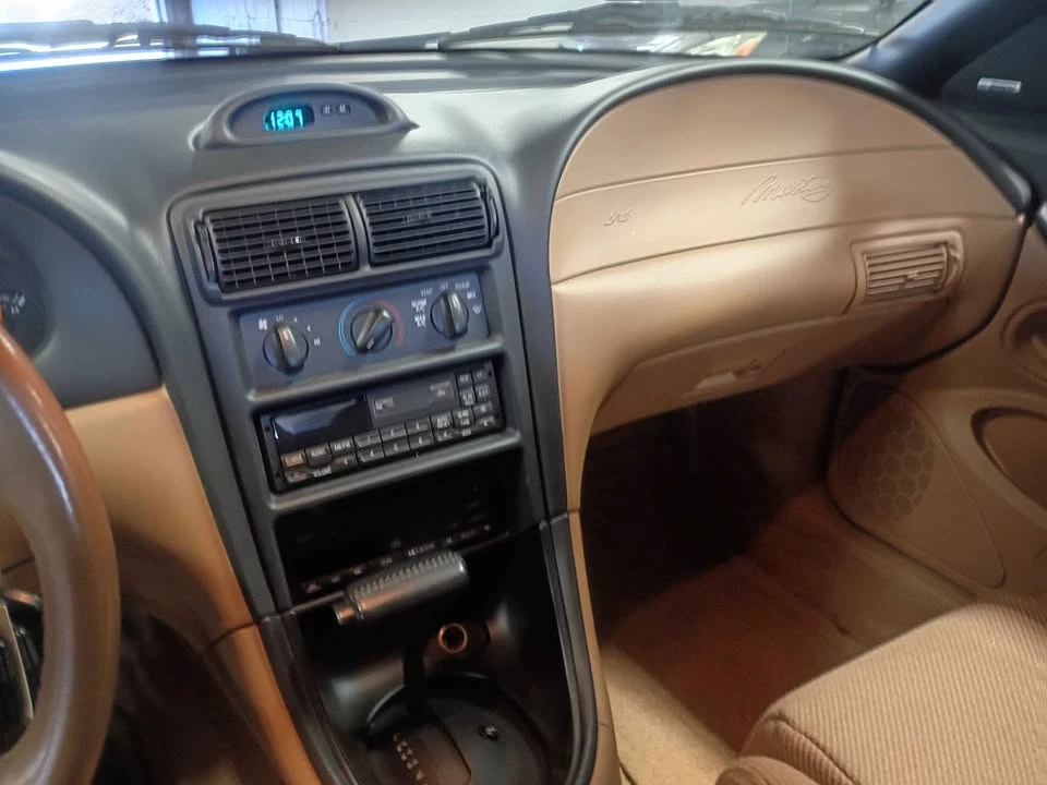 1996 Ford SN95 Mustang - Image 12 of 17
