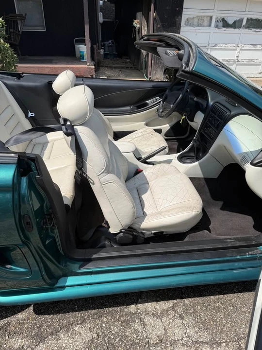 1996 Ford SN95 Mustang - Image 11 of 12