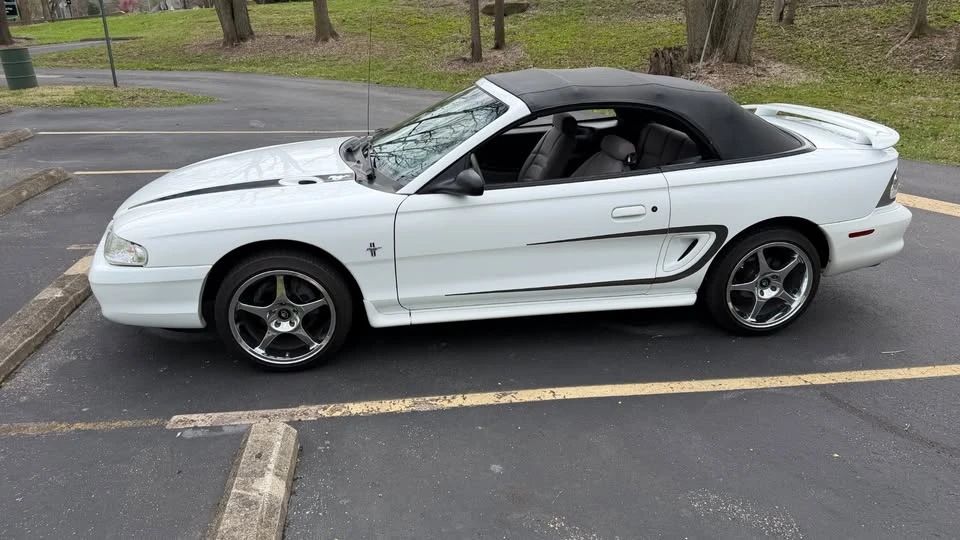 1996 Ford SN95 Mustang - Image 16 of 16