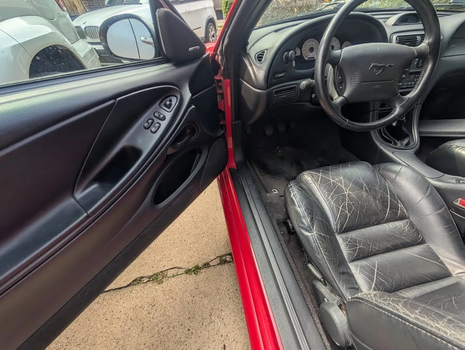 1996 Ford SN95 Mustang - Image 8 of 10