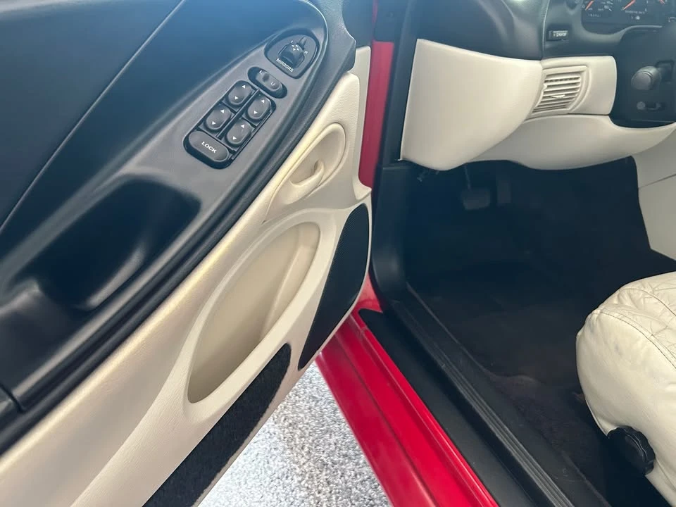 1996 Ford SN95 Mustang - Image 12 of 18