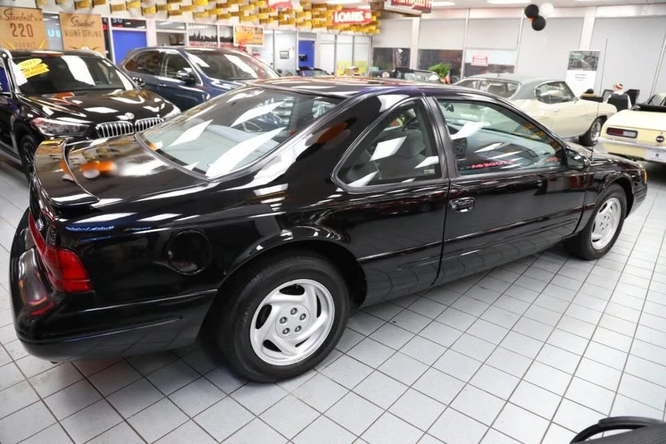 1996 Ford Thunderbird 10th Gen - Image 14 of 20