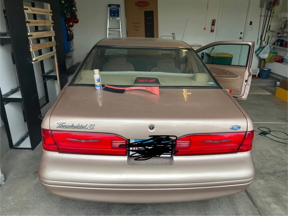 1996 Ford Thunderbird 10th Gen - Image 5 of 5