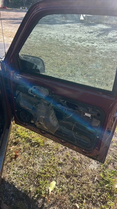 1996 GMC C/K - Image 7 of 10