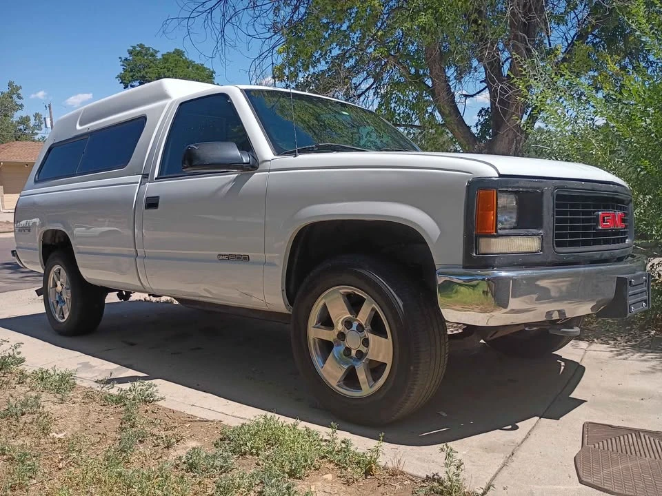 1996 GMC C/K - Image 5 of 10