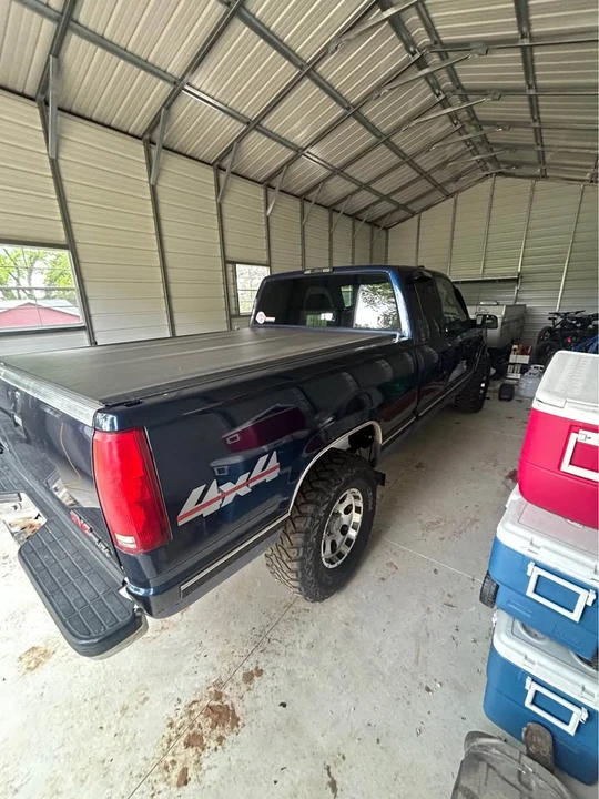 1996 GMC C/K - Image 6 of 17