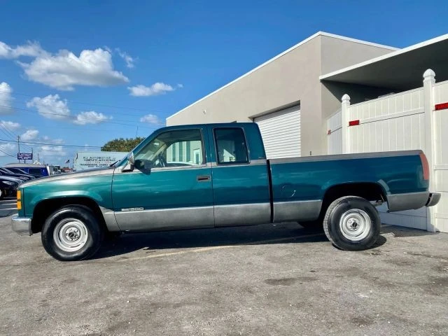 1996 GMC Sierra 1st Gen - Image 2 of 18