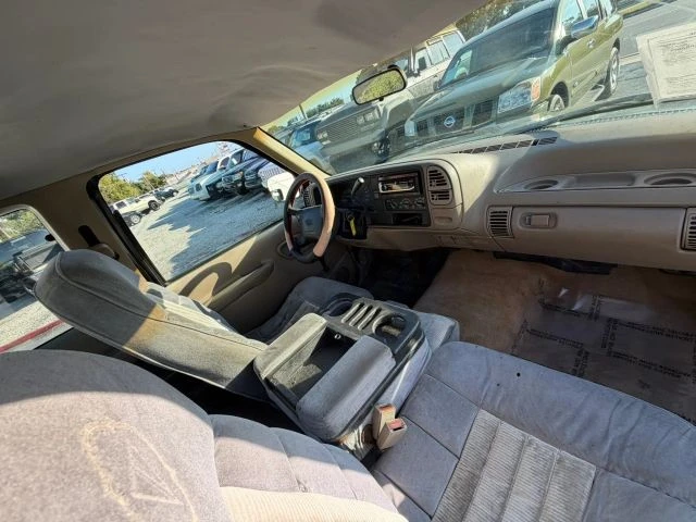1996 GMC C/K - Image 9 of 14