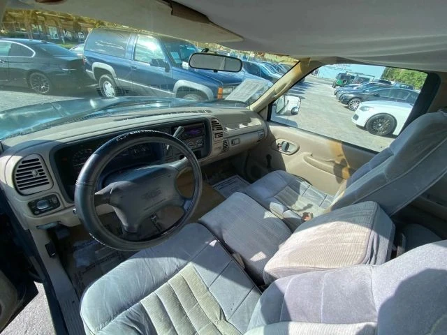 1996 GMC Sierra 1st Gen - Image 13 of 18