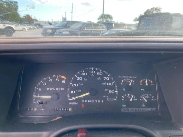 1996 GMC Sierra 1st Gen - Image 16 of 18