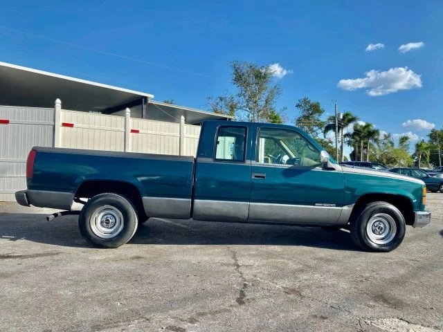 1996 GMC Sierra 1st Gen - Image 5 of 18