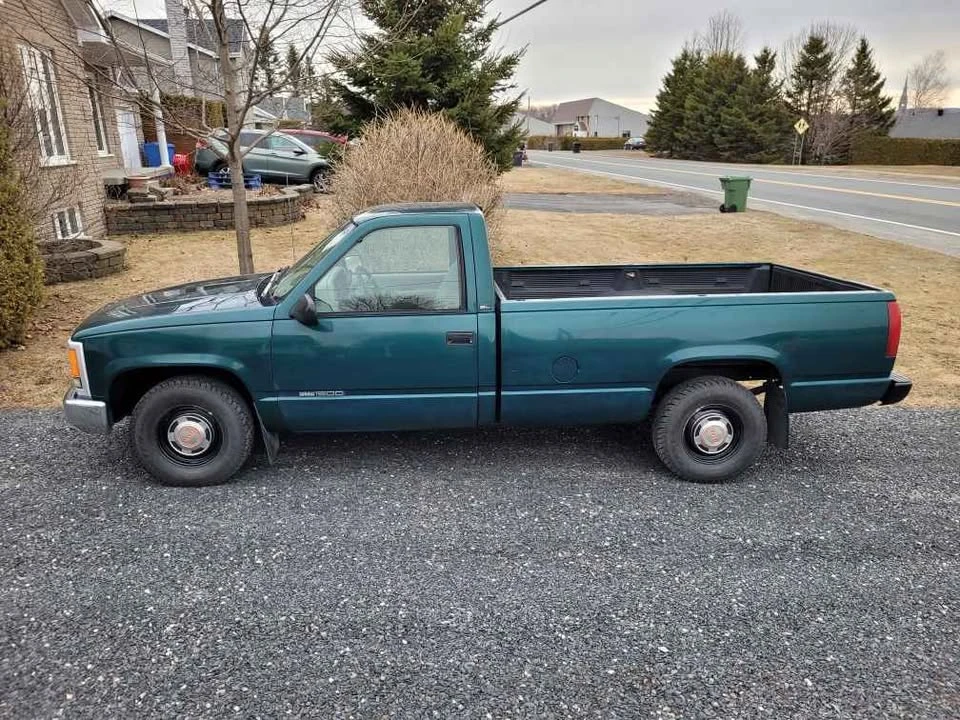 1996 GMC C/K - Image 2 of 16